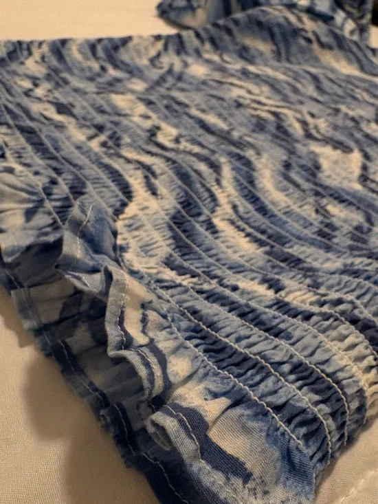 INC International Concepts Blue and White Printed Puff Sleeve Top - Picture 3 of 3